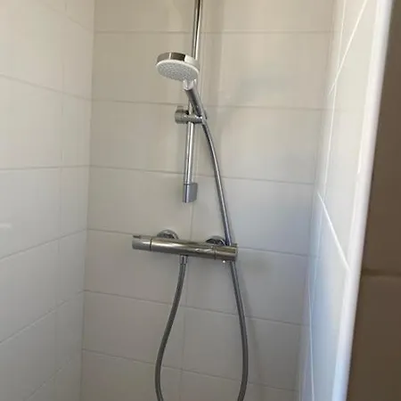 Pcogpet - Golfe De St-tropez - Au Bord De L'eau Avec Piscine Apartman Cogolin
