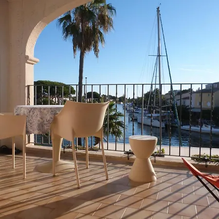 Apartman Pcogpet - Golfe De St-tropez - Au Bord De L'eau Avec Piscine Cogolin